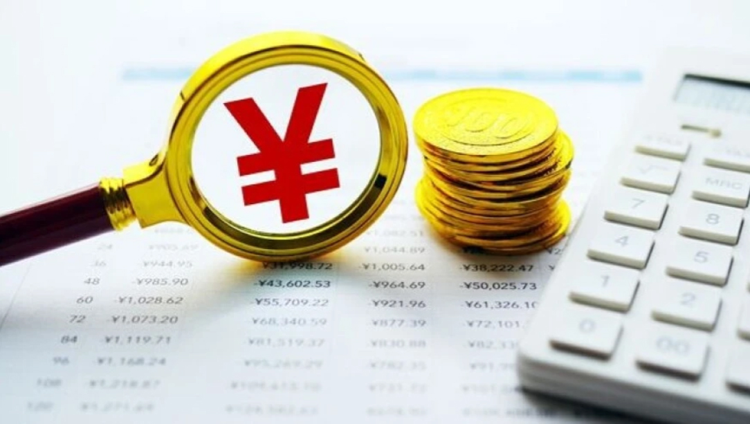 债券基金涨跌受多种因素影响，专业指导可找证券公司