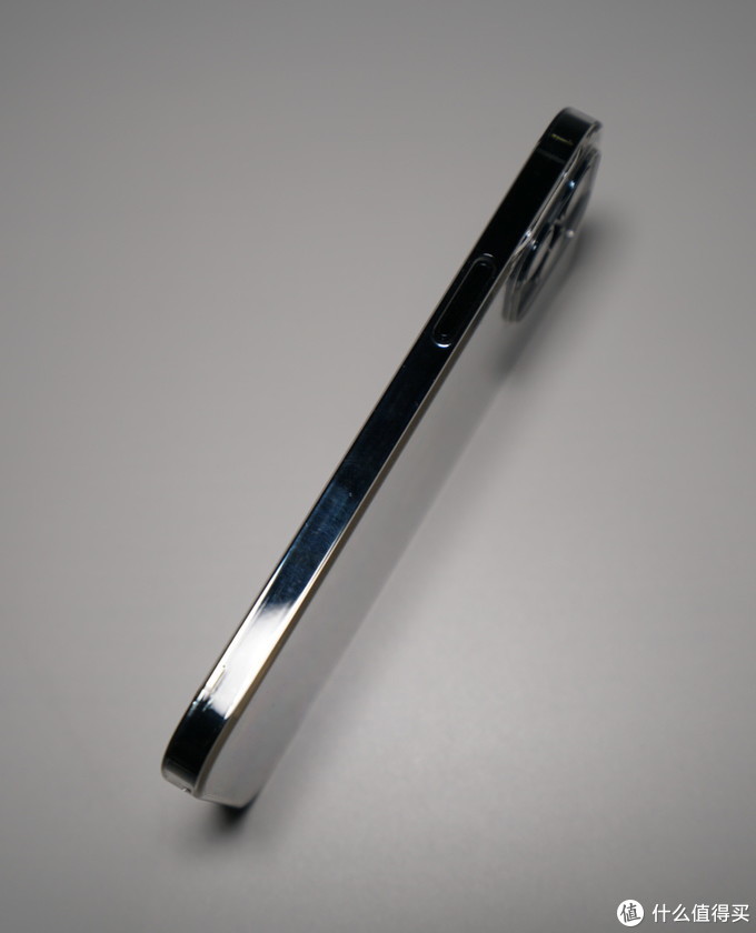 macbook和thinkpad_苹果生态全家桶周边推荐_iPhone 12 Pro Max 使用感受