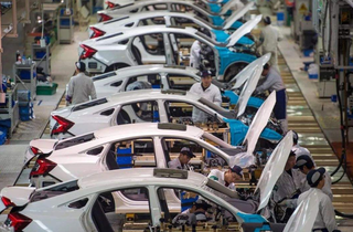 一汽夏利退出汽车行业_一汽夏利轿车_国民神车一汽夏利重组方案