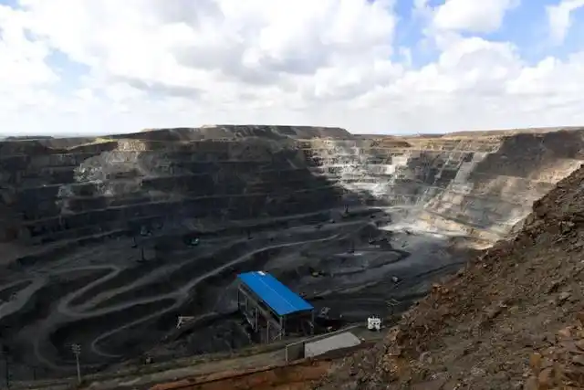 白云鄂博矿稀土资源开发_包钢稀土分析_稀土产业高质量发展路径