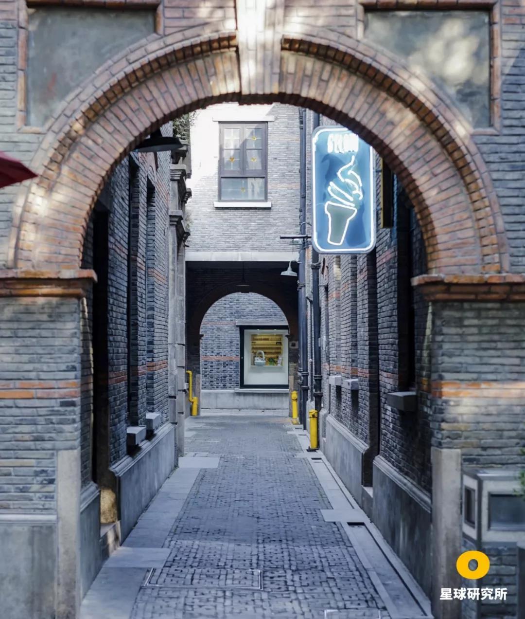 魔都 上海 城市美学_上海电气轨道交通