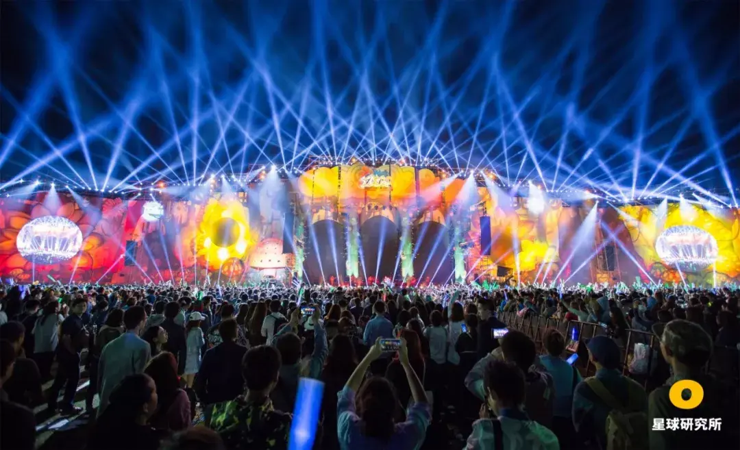 魔都 上海 城市美学_上海电气轨道交通