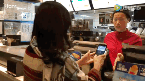 苹果5s怎么绑定银行卡_Apple Pay绑卡攻略_微信支付宝对比