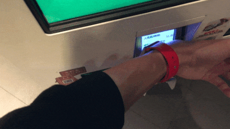 Apple Pay绑卡攻略_微信支付宝对比_苹果5s怎么绑定银行卡