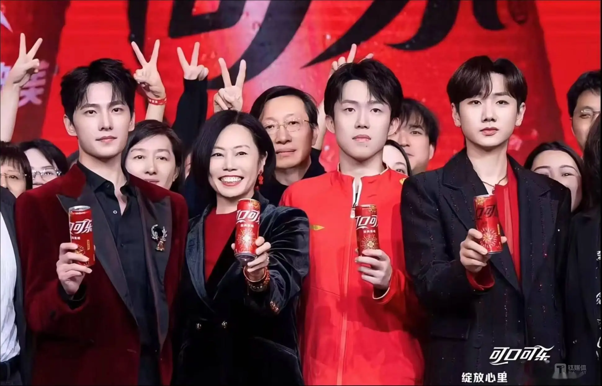 可口可乐王楚钦发布会推人事件_可口可乐营销活动_可口可乐体育营销失误分析