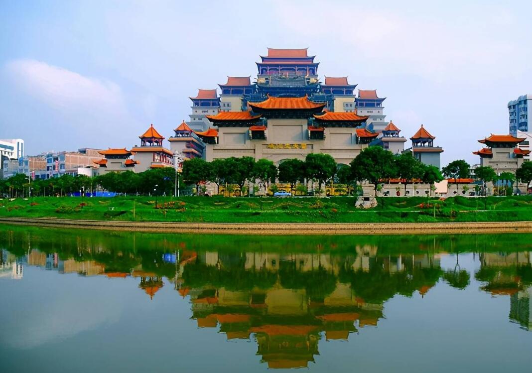 广西玉林福绵唐氏家族_玉林市84部家谱 家族传承研究 广西玉林市家谱资料整理